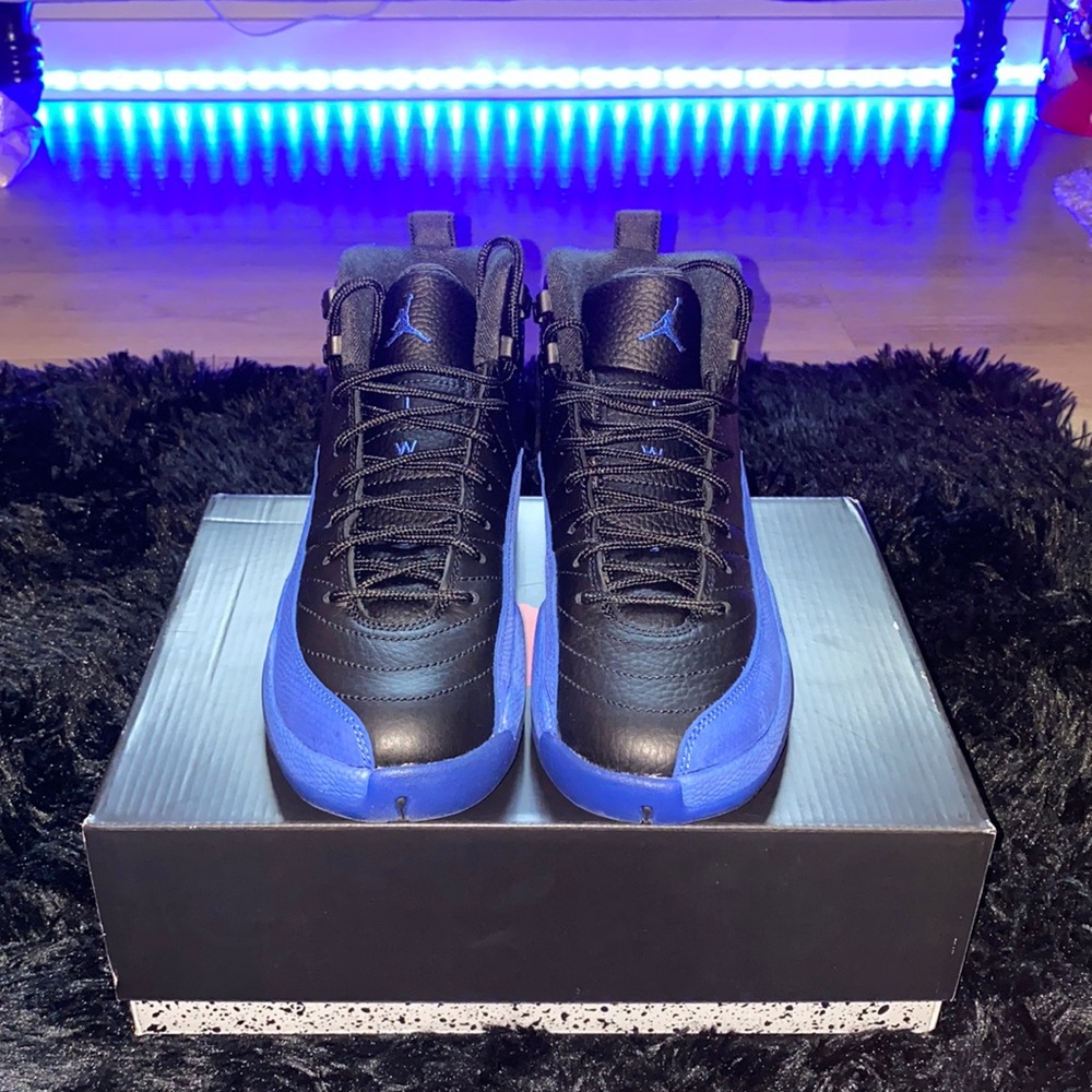 Game royal 12s